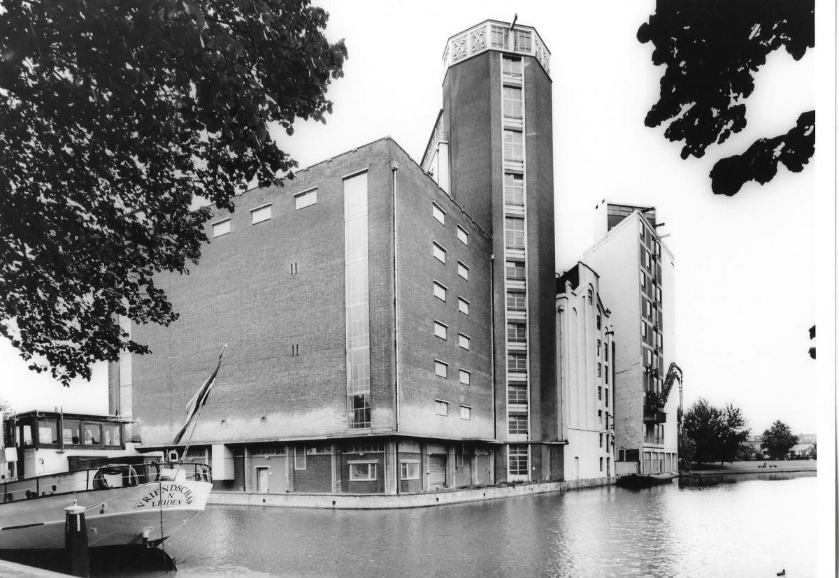 Leiden, meelfabriek de Sleutels 3 (1996)_p.nijhof.jpg