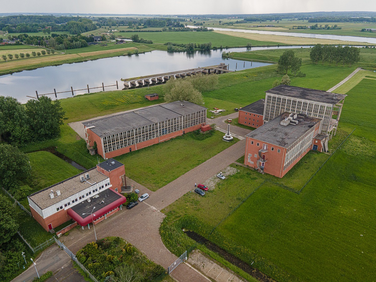 BOEi neemt drie gebouwen IJsselcentrale Harculo over van ENGIE